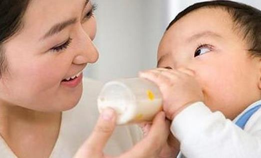 寶寶喝奶粉便秘怎麼辦？