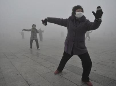 霧霾天氣如何護膚？霧霾天防止肌膚早衰8要點