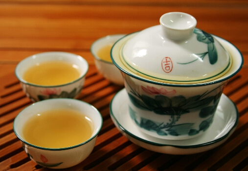 產婦可以喝茶嗎？產婦適合喝什麼飲品