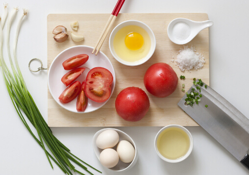 西紅柿和雞蛋的營養價值-番茄炒蛋的做法