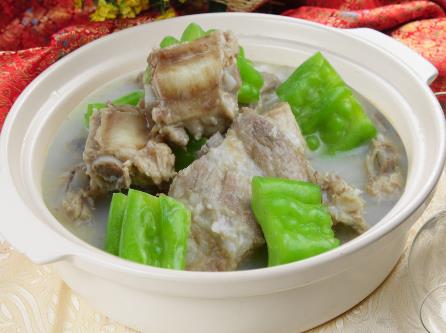 夏天吃什麼菜降火？苦瓜燉排骨的做法