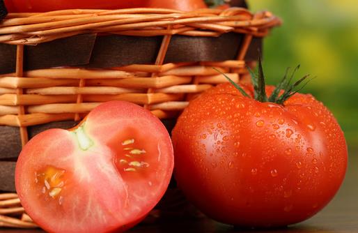 西紅柿不宜餐前吃 盤點十種蔬菜的錯誤吃法