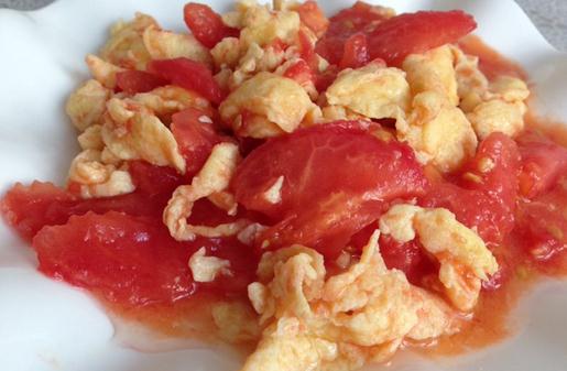 西紅柿炒雞蛋有什麼營養？怎麼做好吃？