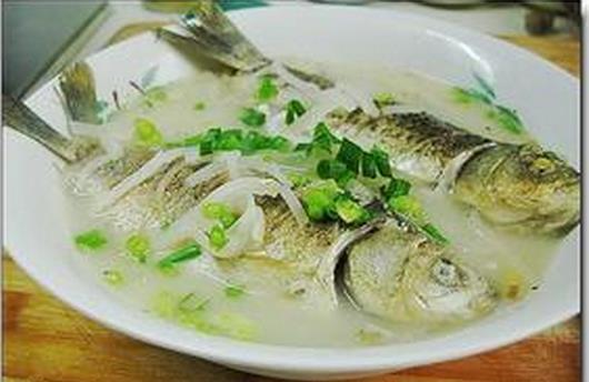 蘿蔔鯽魚