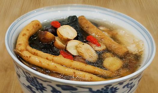 黑眼圈吃什麼緩解？三款緩解黑眼圈的食療方法